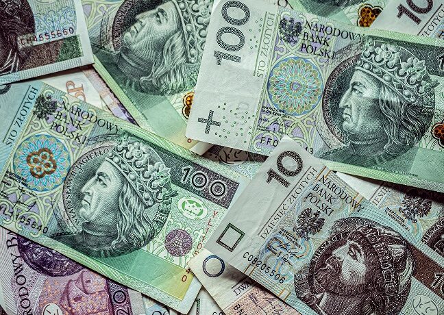 Wynajem mieszkania w Krakowie ze znajomymi lub parą: Koszty i umowa